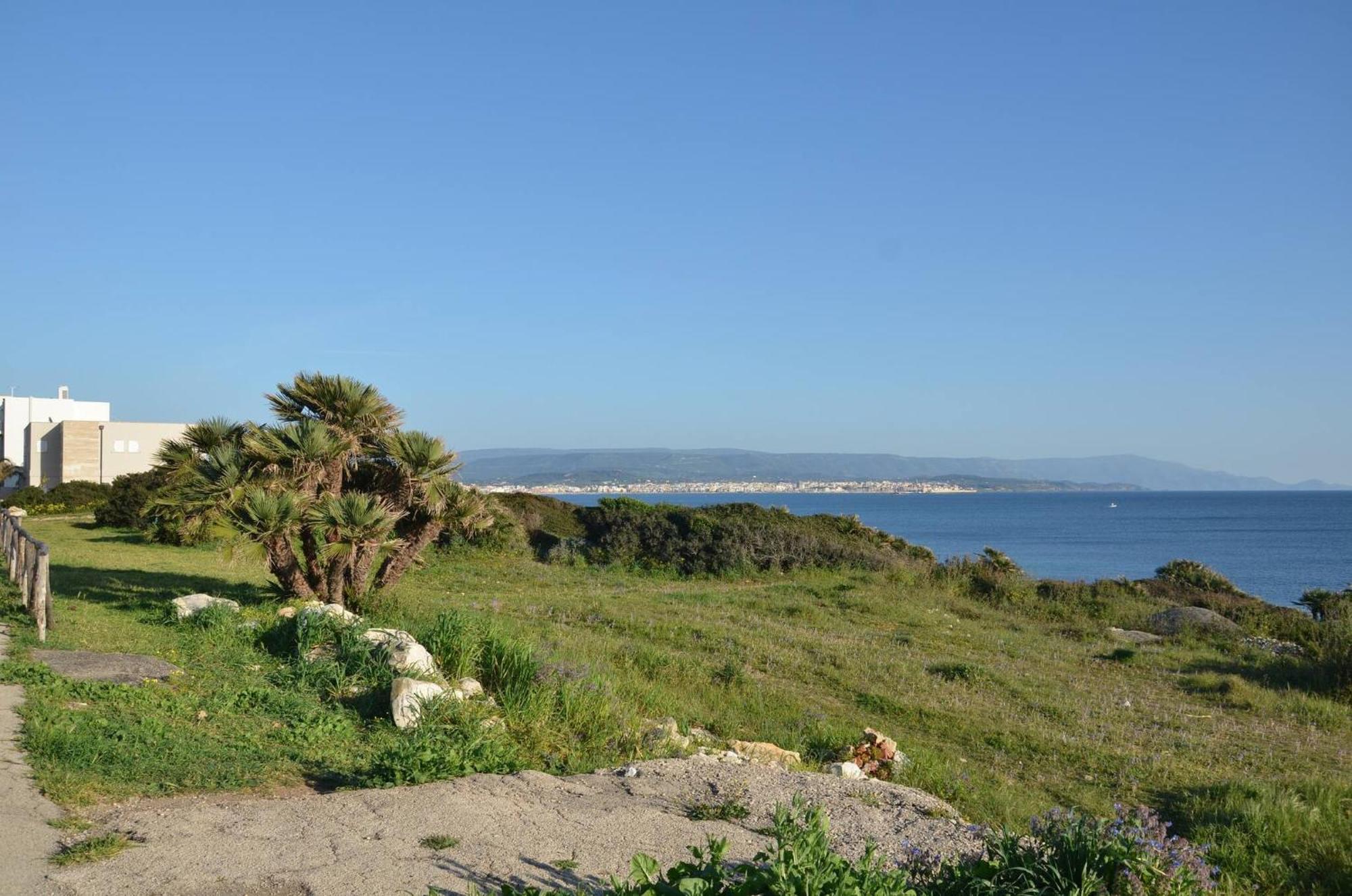 Fantastic Sardinia Villette Con Giardino Fronte Mare Fertilia Faho-Gav01-Gav02 Eksteriør billede